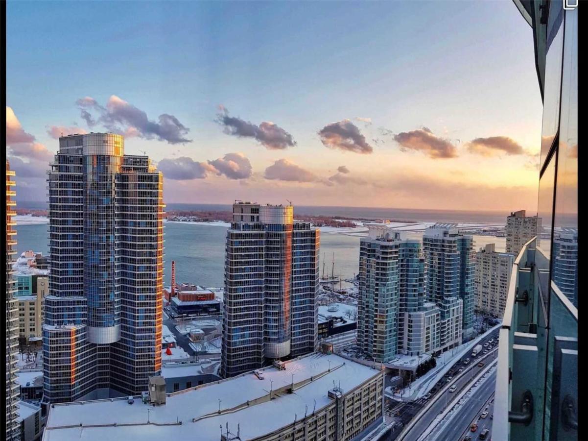 Luxury Condo In The Heart Of Toronto - Next To Scotiabank Arena Esterno foto